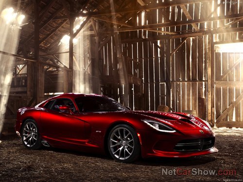 Dodge-SRT_Viper_GTS_2013_1600x1200_wallpaper_05.jpg