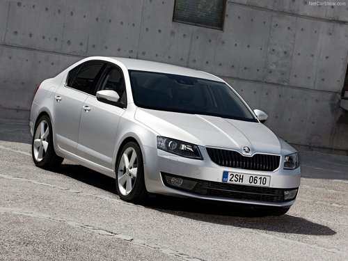 Skoda-Octavia_2013_800x600_wallpaper_03.jpg