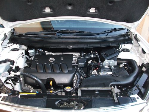 X-Trail engine.jpg